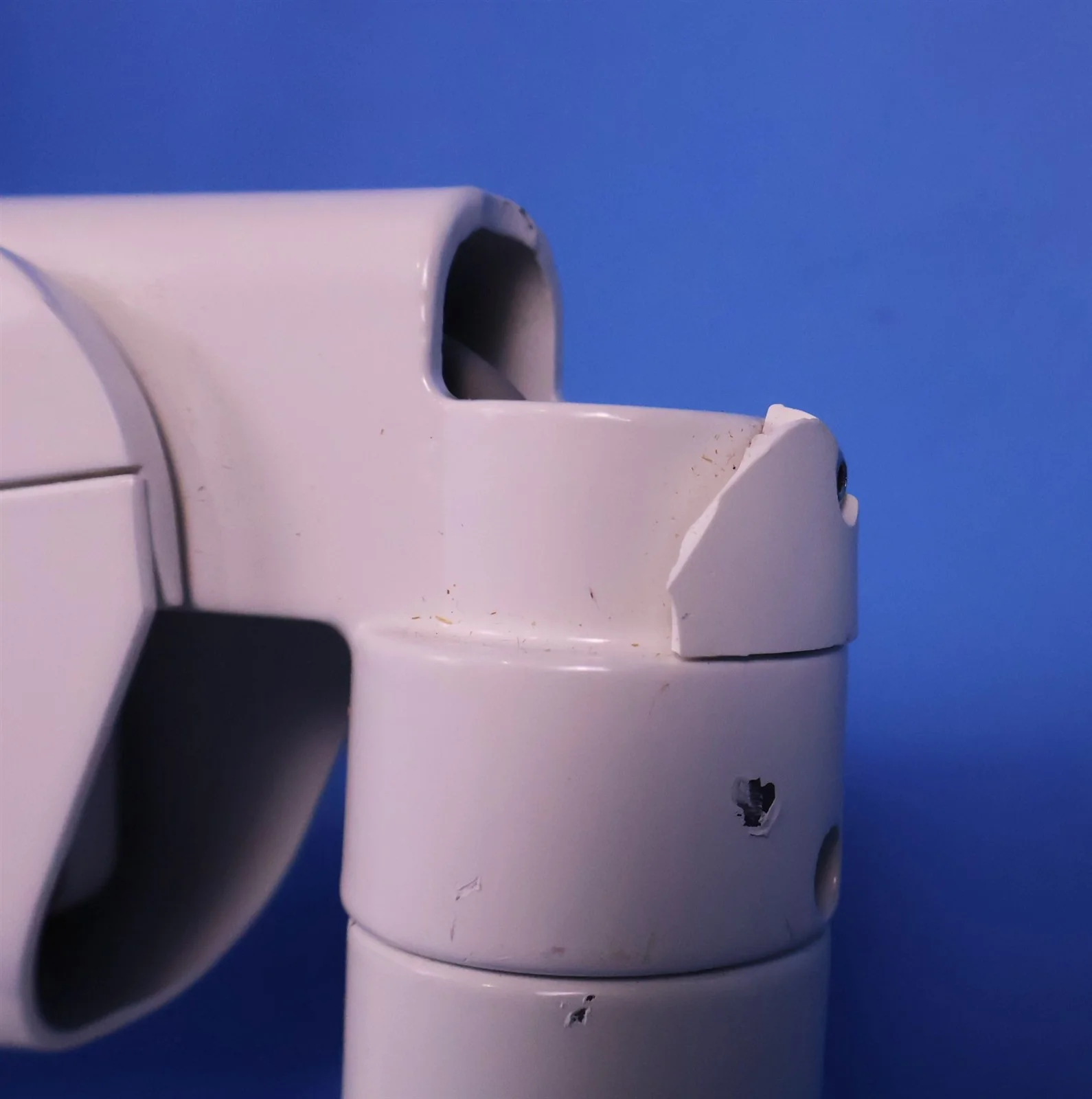 Adec 372L Dental LED Unit Mount Exam Light - Image 4