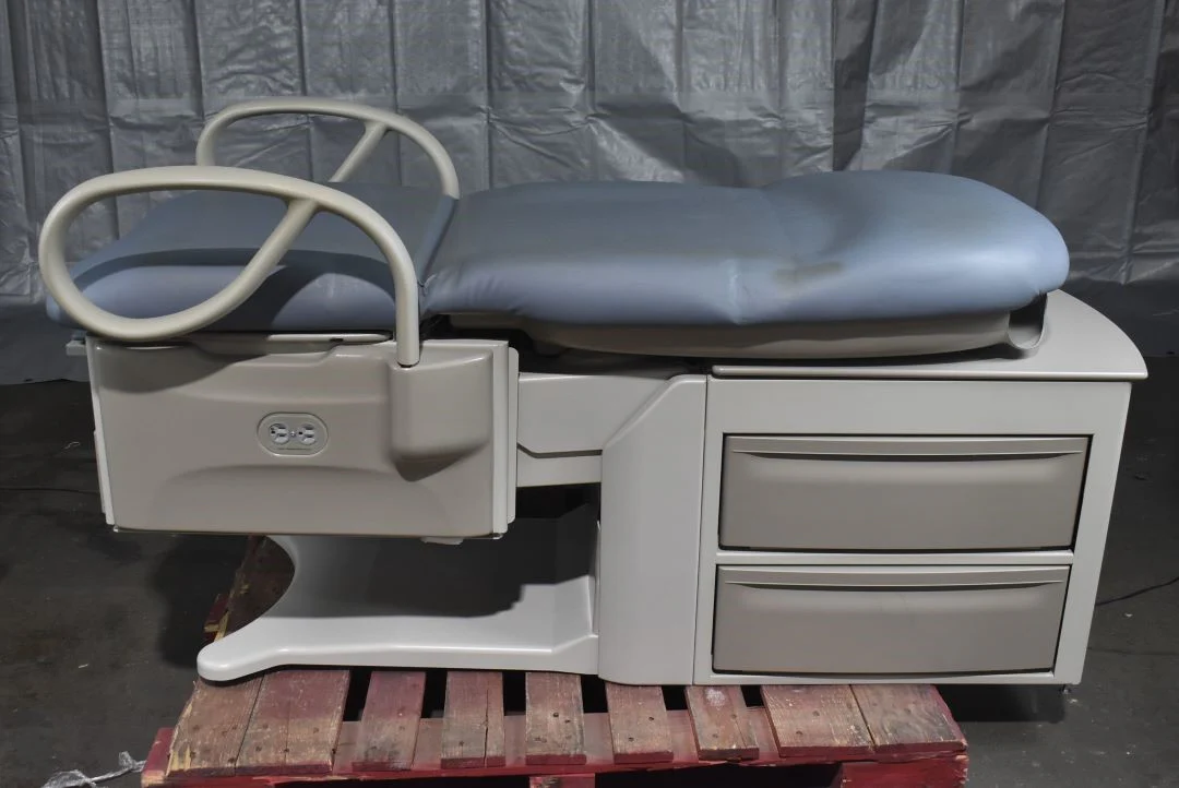 Brewer Medical Examination Table - Image 3