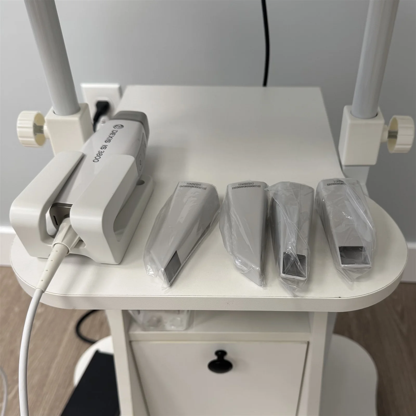 Dexis IS 3800 Dental Intraoral Scanner w/ Laptop for CAD/CAM Dentistry - Image 6
