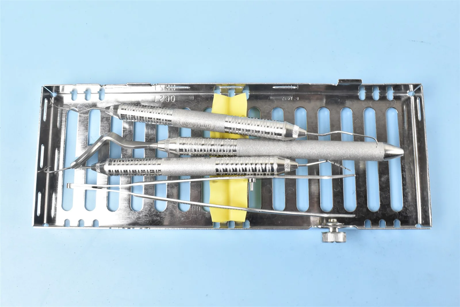 Hu-Friedy Basic Exam Instruments and Cassettes - Image 6