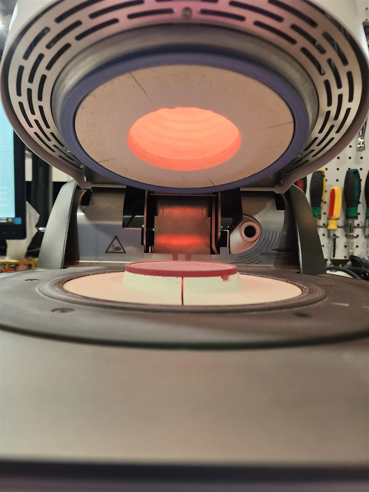 Ivoclar Vivadent Programat P710 Dental Restoration Furnace - Image 6
