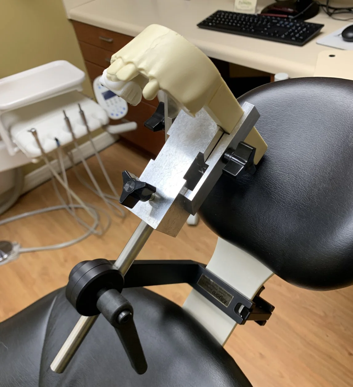X-Guide X-Nav Dental Dynamic 3D Implant Navigation System - Image 3